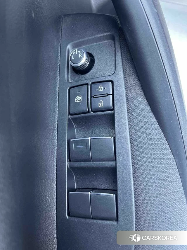 Toyota Corolla id 4257011 из Китая 13