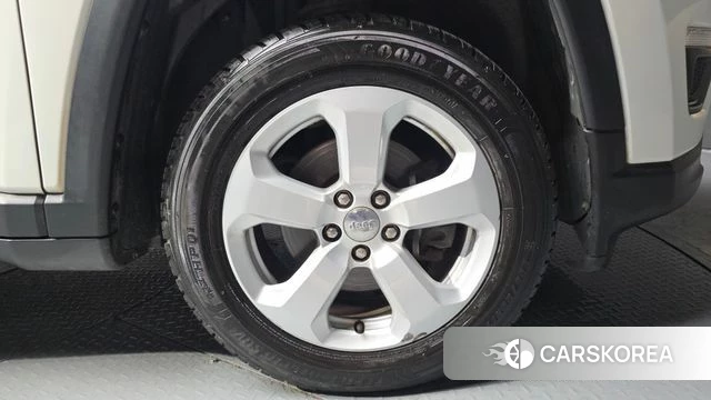 Jeep Compass 2nd Generation id 4662642 из Кореи 13
