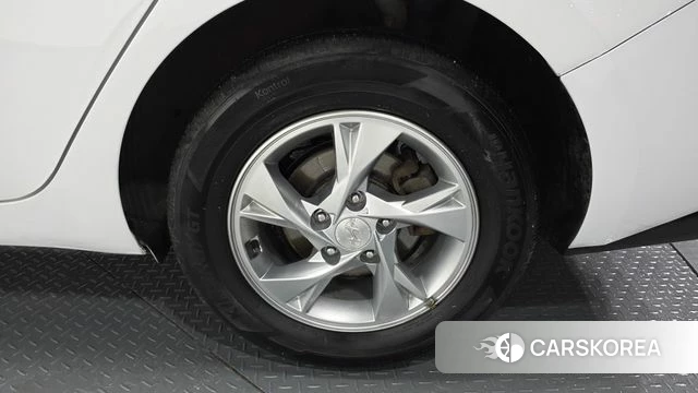 Hyundai Avante (CN7) id 4283227 из Кореи 13