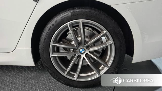 BMW 5 Series (G30) id 4746309 из Кореи 13
