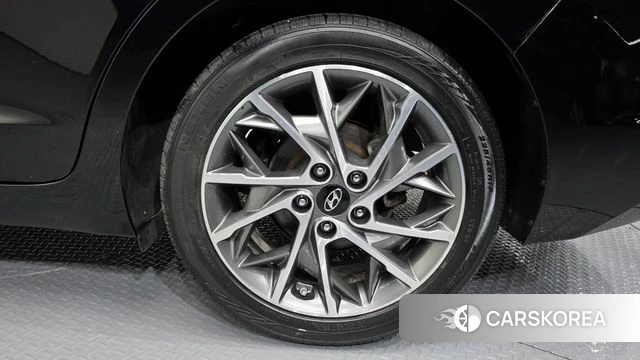 Hyundai The New Avante AD id 4339175 из Кореи 13