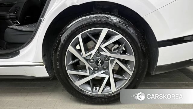 Hyundai Grandeur (GN7) id 4222601 из Кореи 13