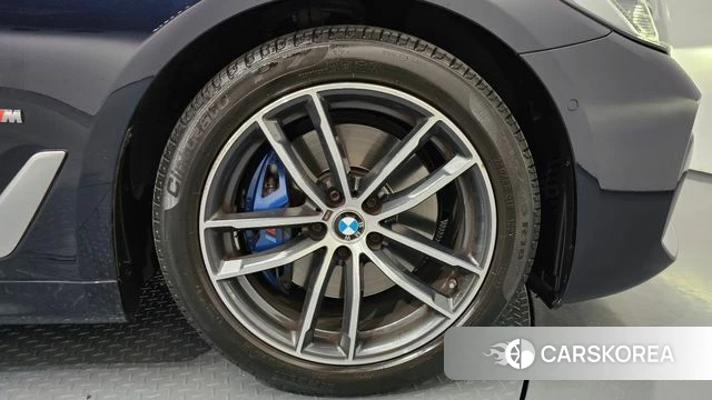BMW 5 Series (G30) id 4284151 из Кореи 13