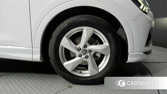 Audi Q3 (F3) id 4317396 из Кореи 13