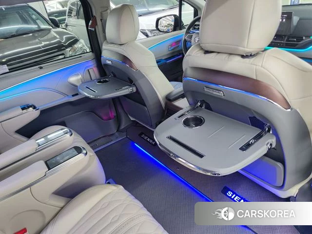 Toyota Saina id 4266024 из Китая 13