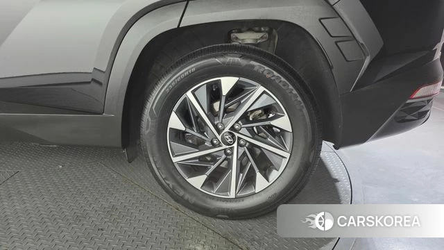 Hyundai Tucson (NX4) id 4481806 из Кореи 13