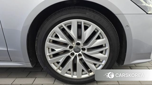Audi A7 (4K) id 4769706 из Кореи 13
