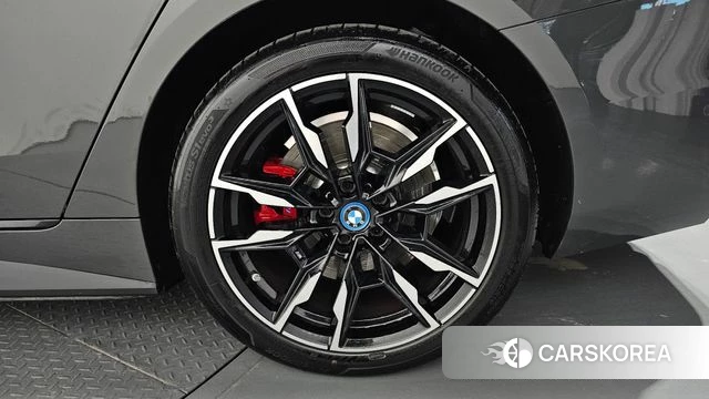 BMW i4 id 4853985 из Кореи 13