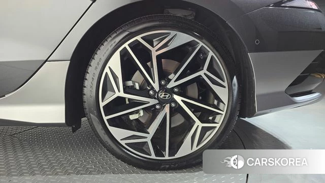 Hyundai Ionic 6 id 4862989 из Кореи 13