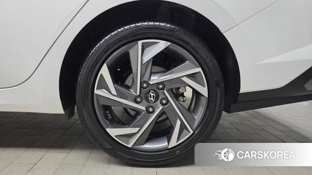 Hyundai The New Avante (CN7) id 4360449 из Кореи 13