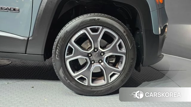 Jeep Renegade id 4543393 из Кореи 13