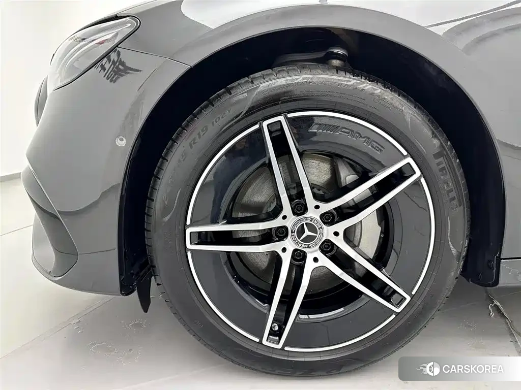 Mercedes-Benz E-Class id 4515496 из Китая 13
