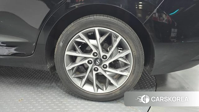Hyundai The New Avante AD id 4459346 из Кореи 13