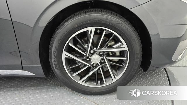 Hyundai The New Grandeur IG id 4641950 из Кореи 13