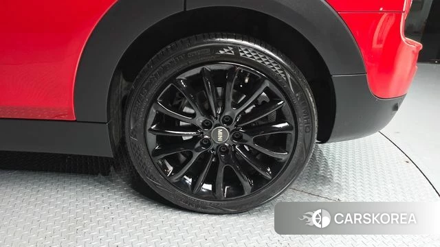 Mini Cooper Clubman id 4302554 из Кореи 13