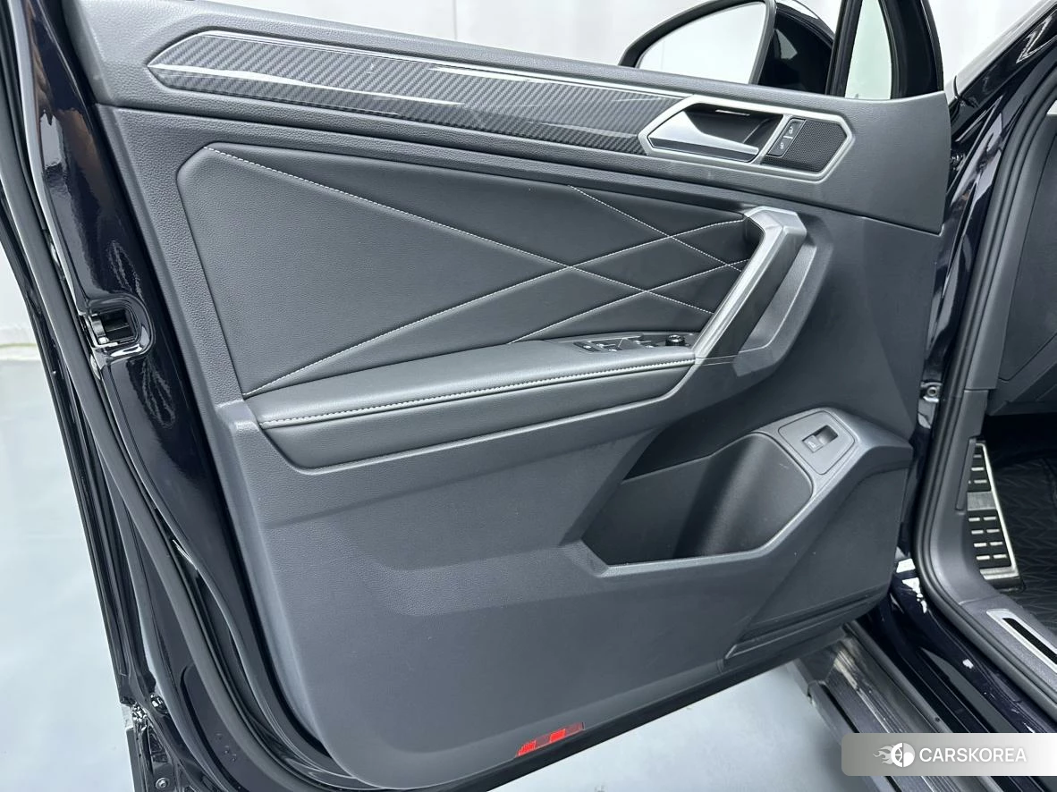 Volkswagen Tiguan L id 4504914 из Китая 13