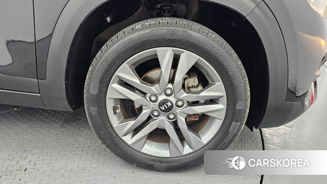 Kia Seltos id 4536107 из Кореи 13