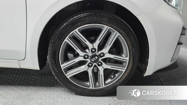 Kia Come New K3 id 4483127 из Кореи 13