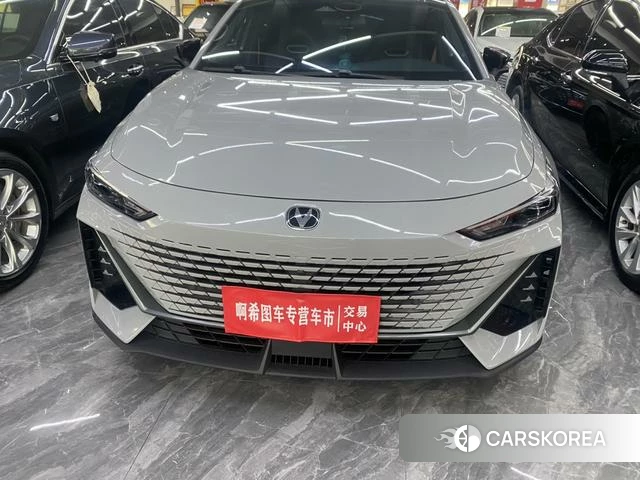 Chang'an UNI-V id 4374699 из Китая 13