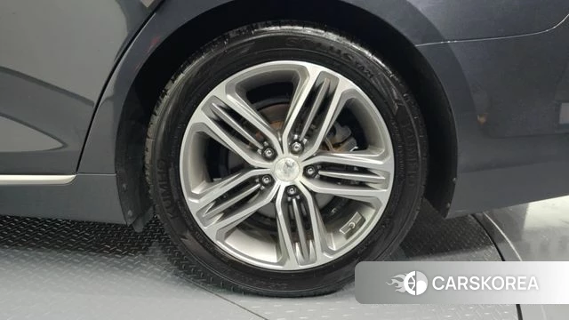 Hyundai Grandeur IG id 4582055 из Кореи 13