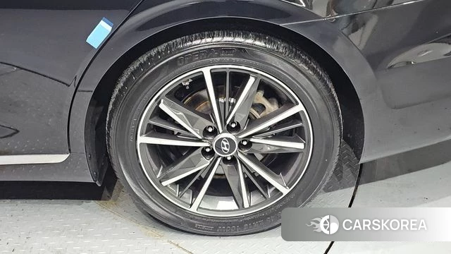 Hyundai The New Grandeur IG id 4355169 из Кореи 13