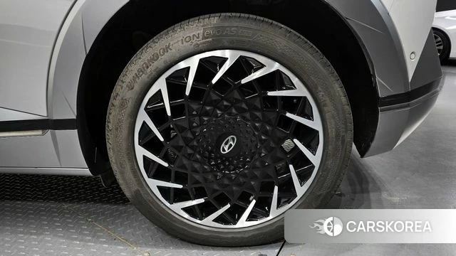 Hyundai Ionic 5 id 4302375 из Кореи 13