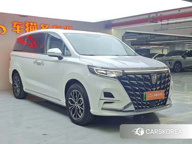 Roewe iMAX8 EV id 4206985 из Китая 13