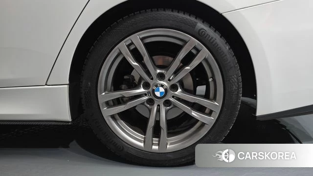 BMW 3 Series (F30) id 4865663 из Кореи 13