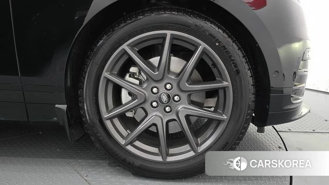 Land Rover Range Rover Velar id 4748894 из Кореи 13
