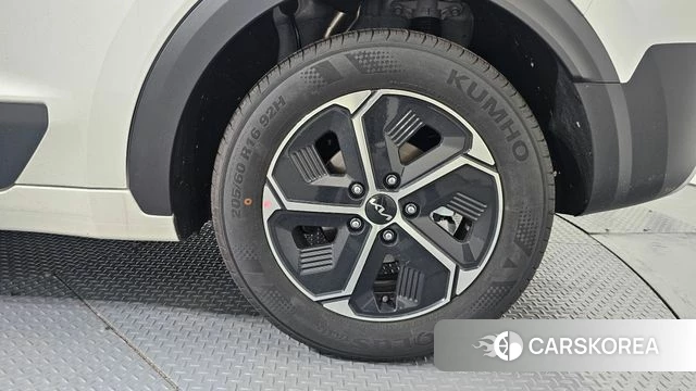 Kia Di Ol Nu Niro id 4441435 из Кореи 13