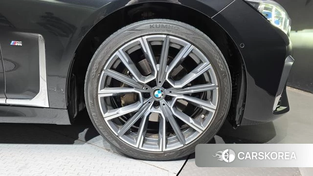 BMW 7 Series (G11) id 4906215 из Кореи 13