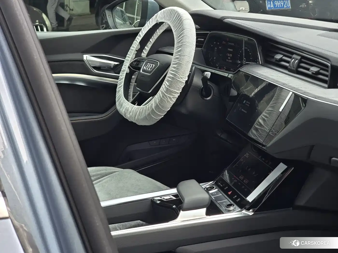 Audi e-tron id 4622307 из Китая 13