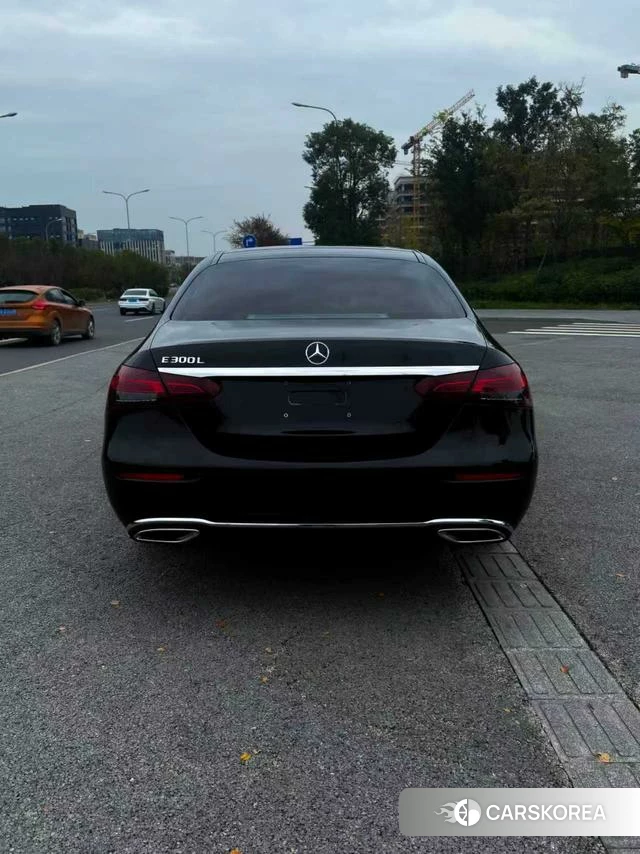 Mercedes-Benz E-class id 4336186 из Китая 13