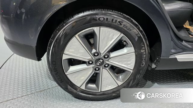 Kia Soul Booster EV id 4339392 из Кореи 13
