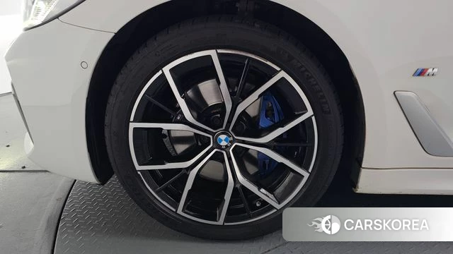 BMW 5 Series (G30) id 4303056 из Кореи 13
