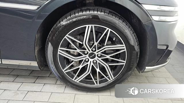 Genesis G90 (RS4) id 4640903 из Кореи 13