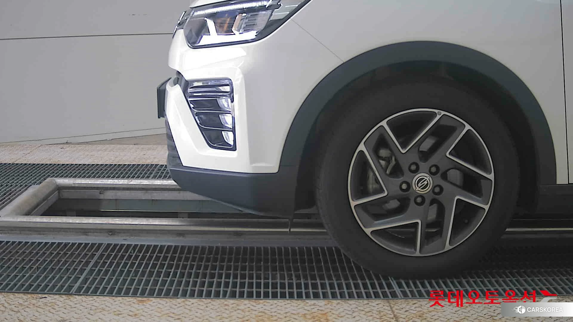SsangYong Tivoli id 4664355 из Кореи 13