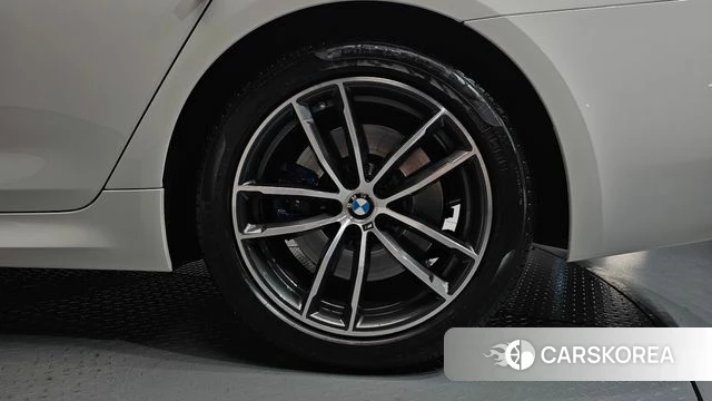 BMW 5 Series (G30) id 4848345 из Кореи 13