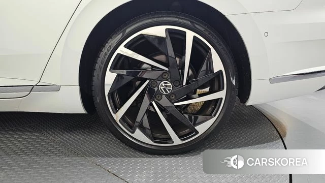Volkswagen Arteon id 4585464 из Кореи 13