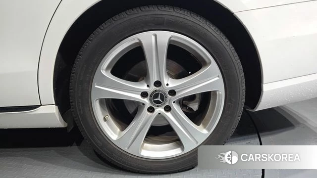 Mercedes-Benz E-Class W213 id 4647856 из Кореи 13