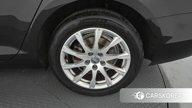 Audi A4 (B9) id 4873394 из Кореи 13