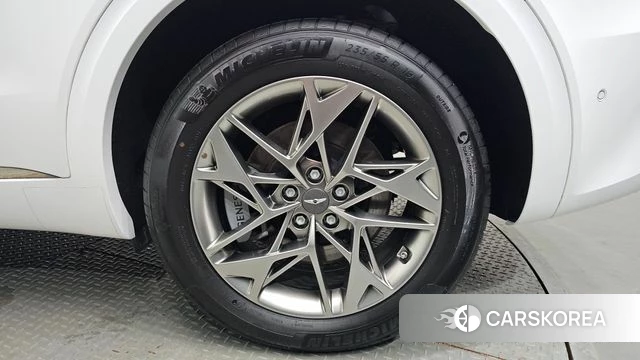 Genesis GV70 id 4602767 из Кореи 13