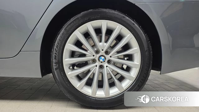BMW 5 Series (G30) id 4727710 из Кореи 13