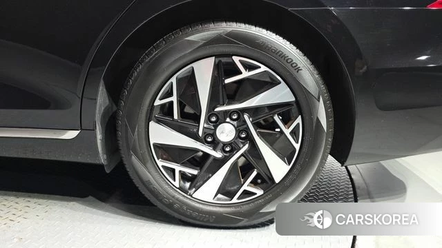 Hyundai The New Grandeur IG Hybrid id 4929122 из Кореи 13