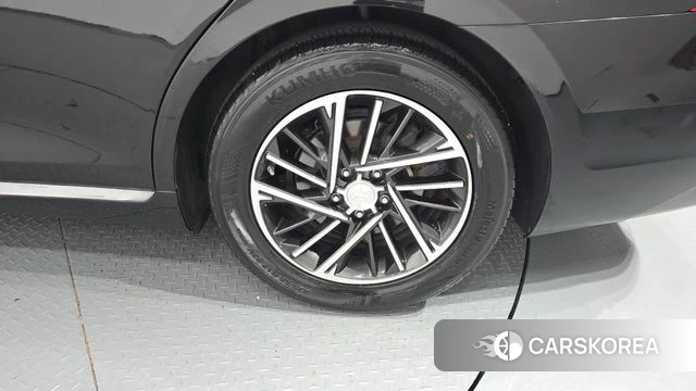 Hyundai The New Grandeur IG id 4923319 из Кореи 13