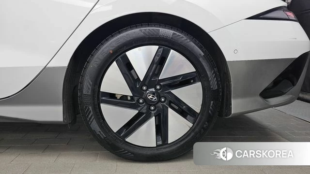 Hyundai Ionic 6 id 4517649 из Кореи 12