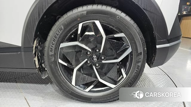 Hyundai Ionic 5 id 4607788 из Кореи 13