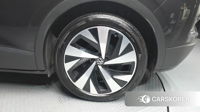 Volkswagen ID.4 id 4500620 из Кореи 13