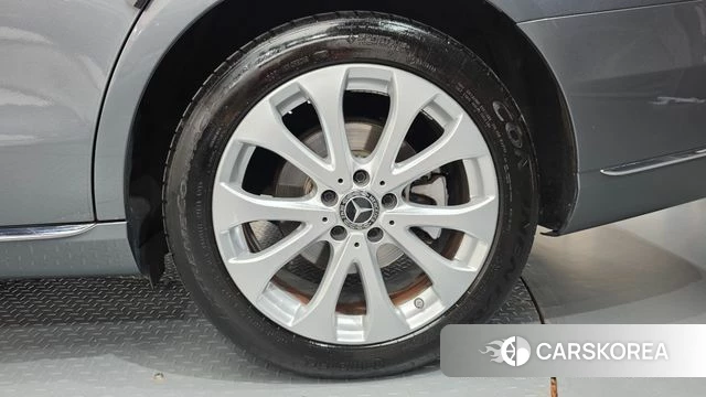 Mercedes-Benz E-Class W213 id 4785596 из Кореи 13
