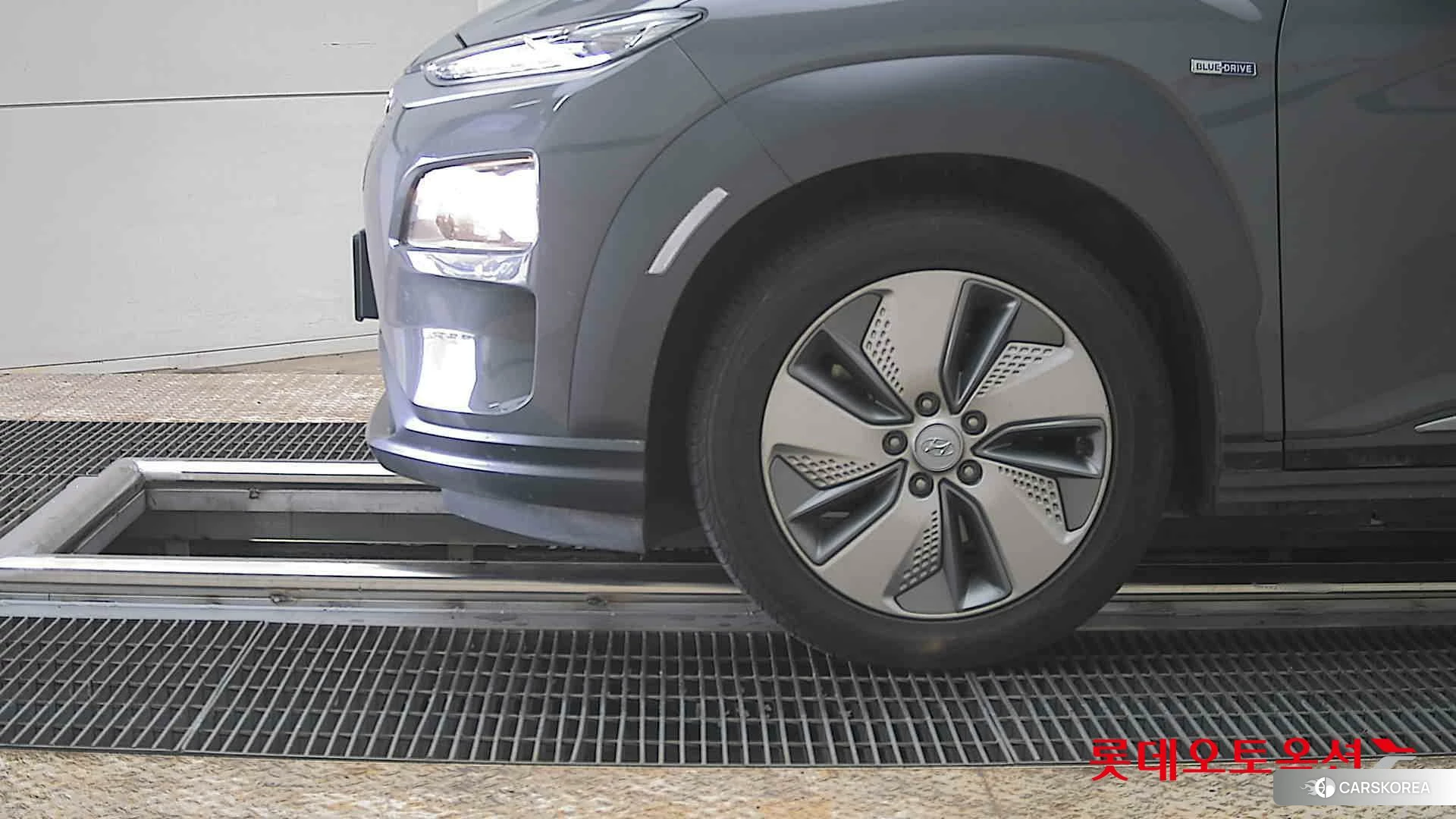 Hyundai KONA Electric id 3888321 из Кореи 13